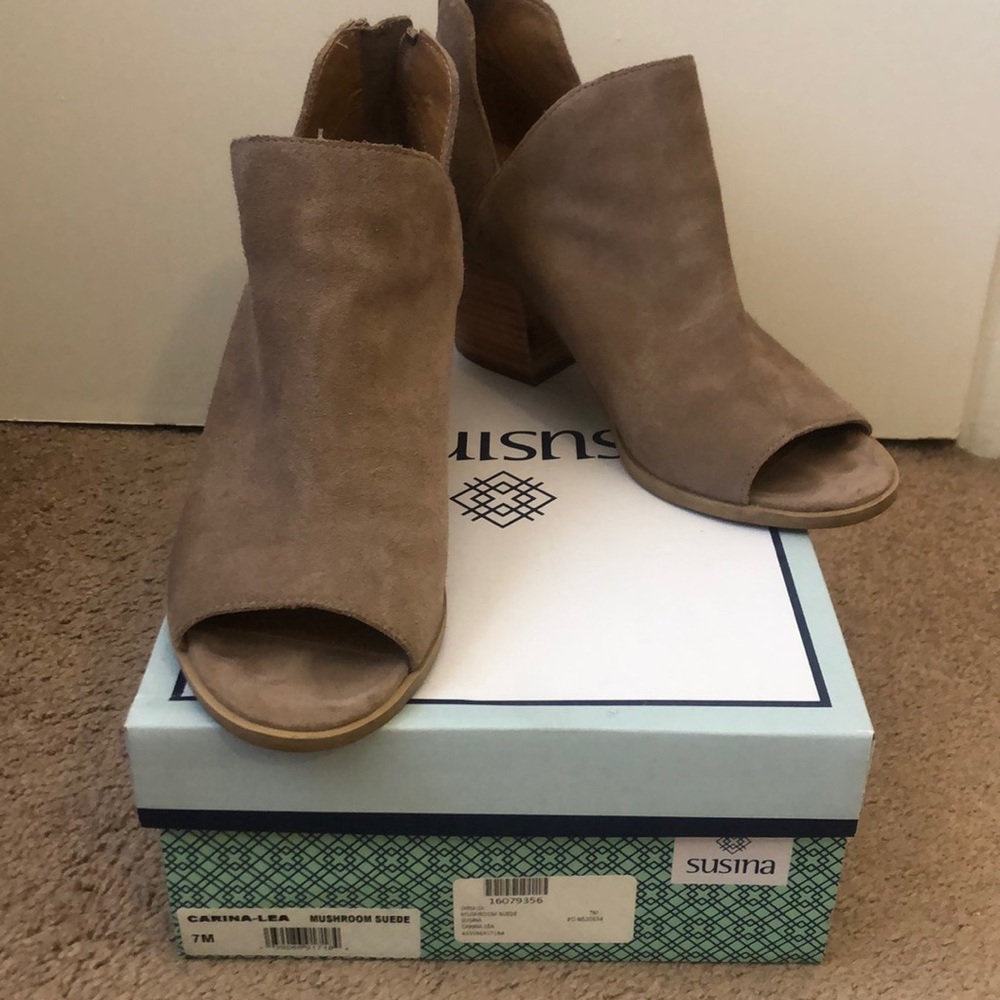 Susina - Suede tan heels